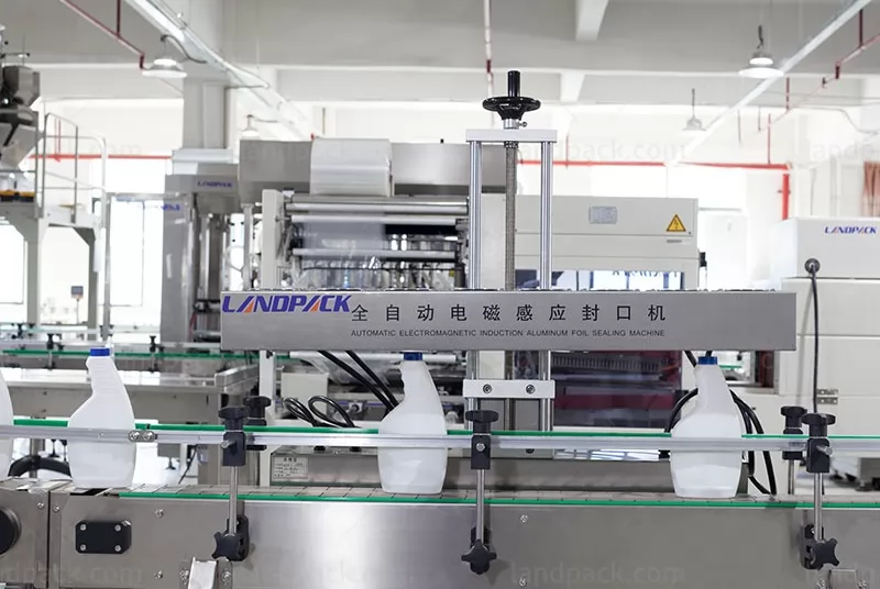 automatic bottle filling capping labeling and sealing machine