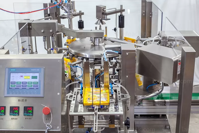 liquid packaging machine