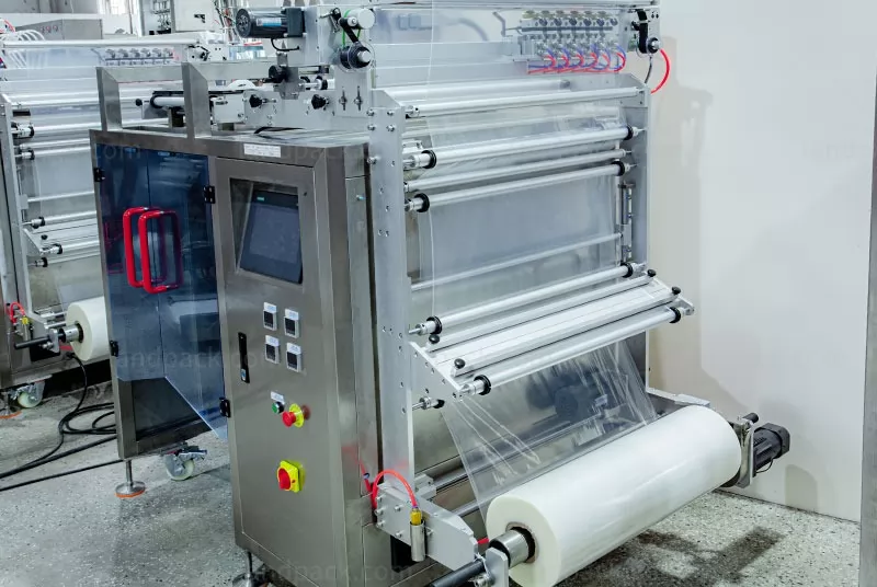 liquid sachet packing machine