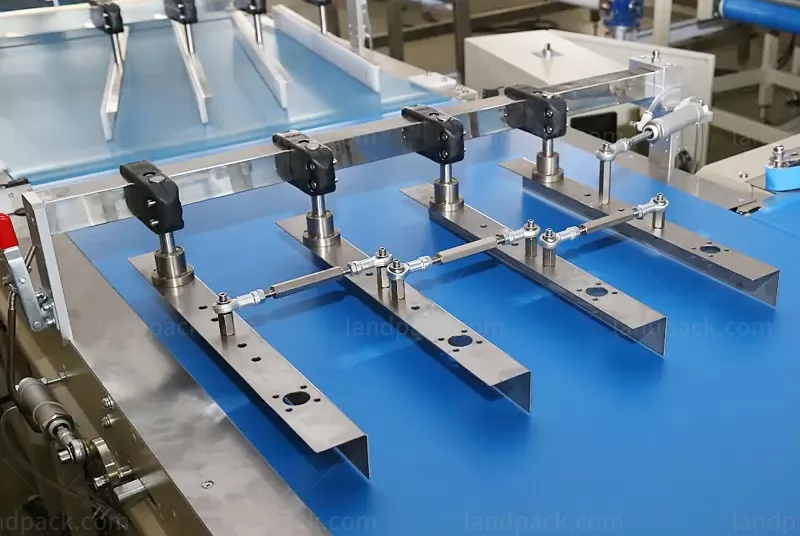 biscuit packaging machine