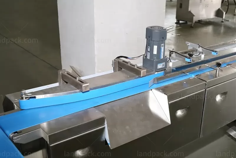 biscuit wrapping machine