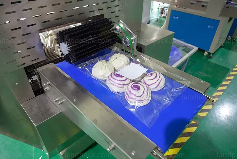 pillow packing machine