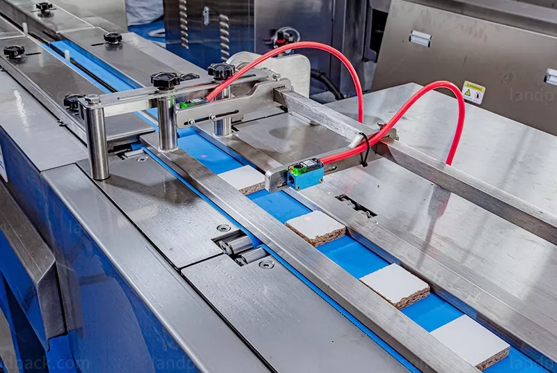 automatic bread packing machine