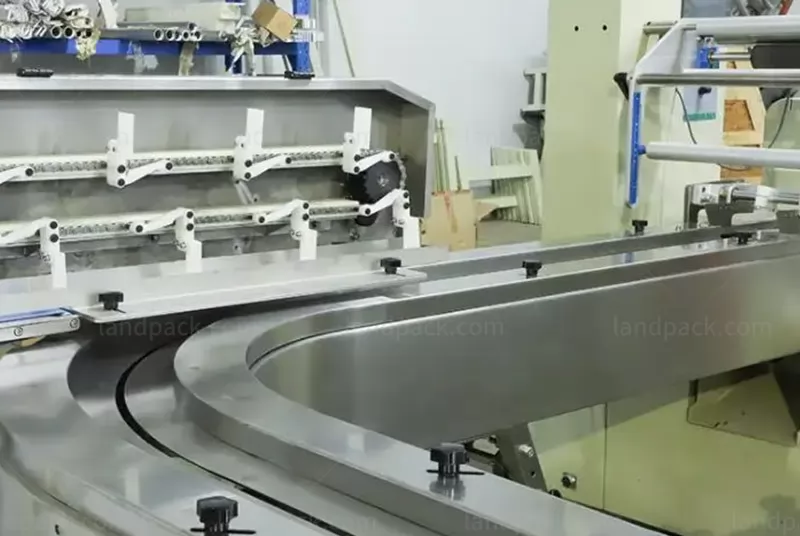 noodles packaging machine