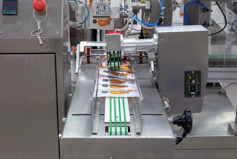 retort pouch packaging machine