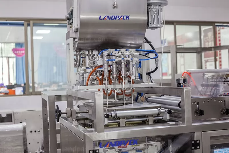 liquid sachet packing machine