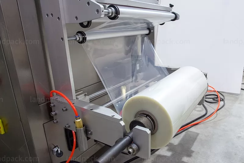 liquid sachet packing machine