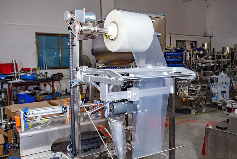 sauce pouch packing machine